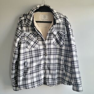 Sage Collective XL Womens Plaid Flannel Sherpa Lined Shirt Jacket Black & White